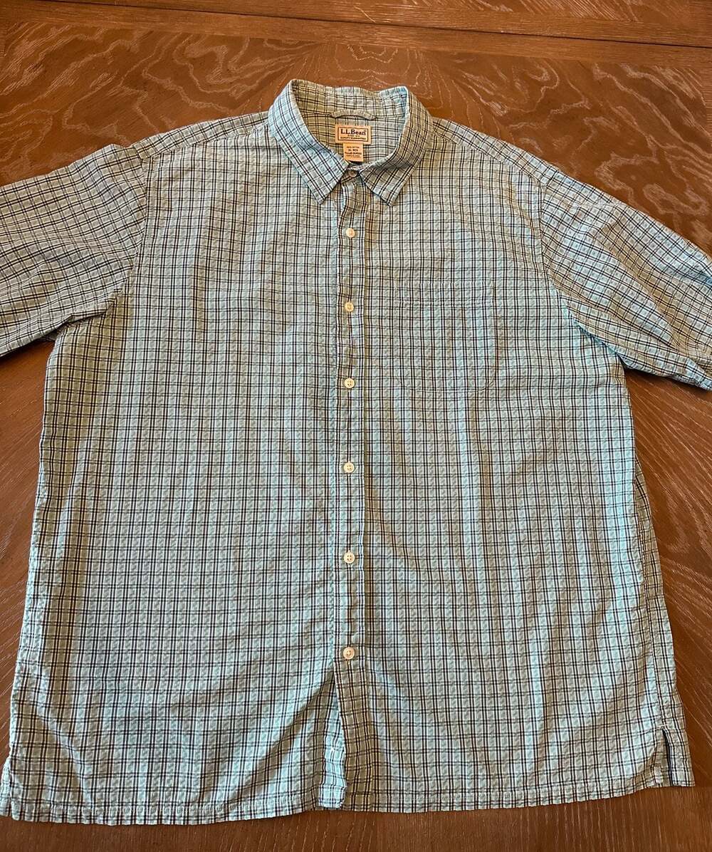 L.L. Bean Men's Short-Sleeve Plaid Button-Down Shirt 100% cotton